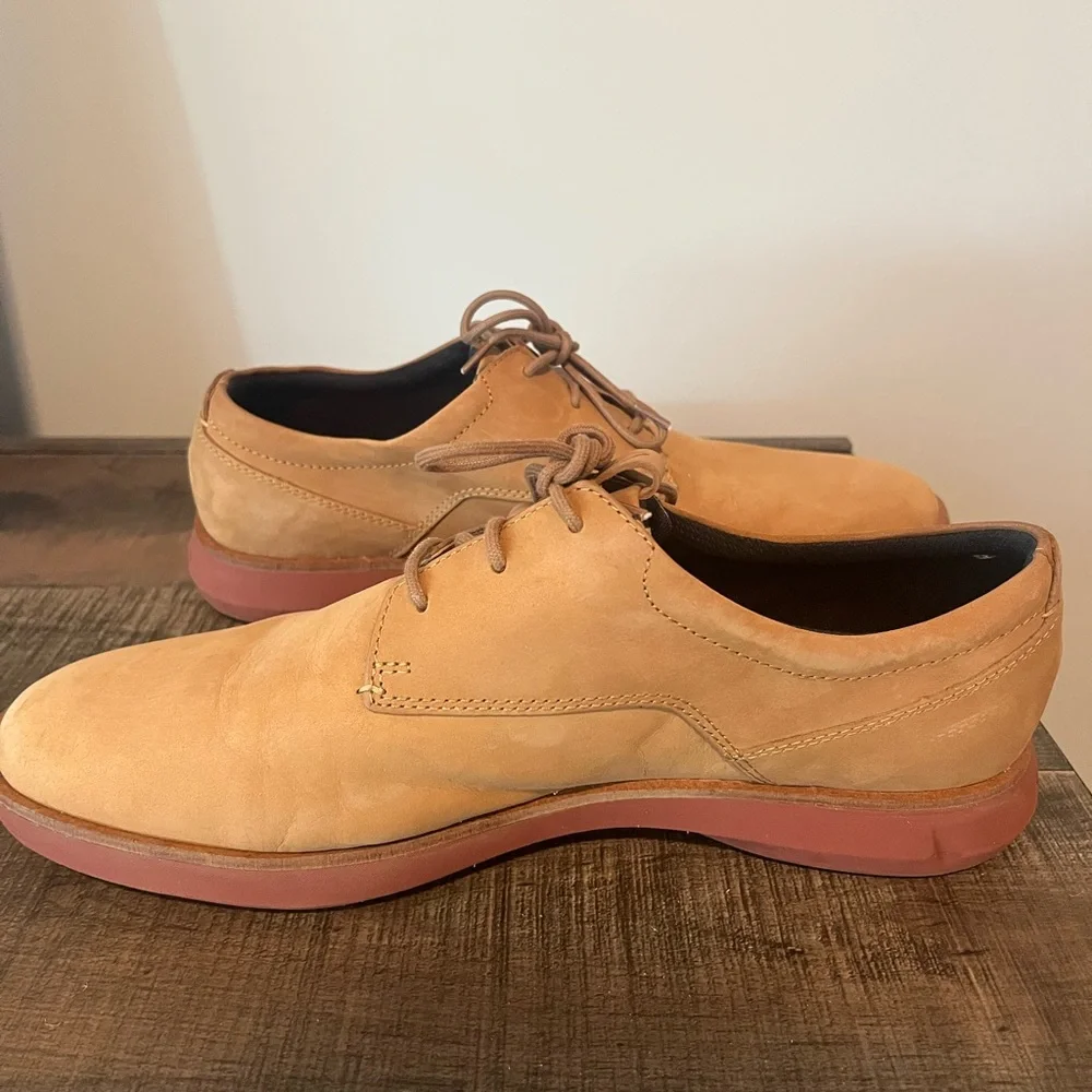 Clarks Active Air Men’s Tan Suede Lace-Up Casual Derby‎ Shoes Size 10